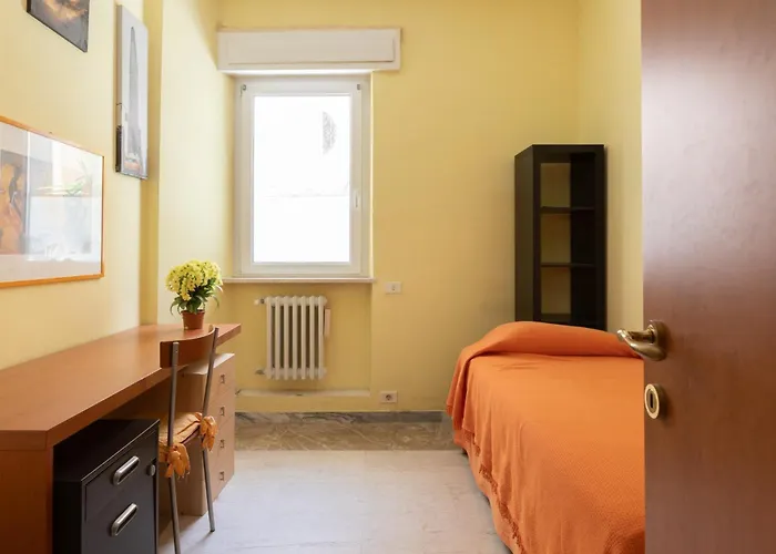 Parioli Free Wi-fi 2 Bdrm&kitchen&ac Gasthof Rom